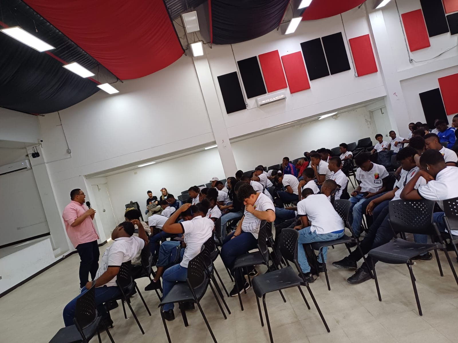Evento Ubuntu Tech